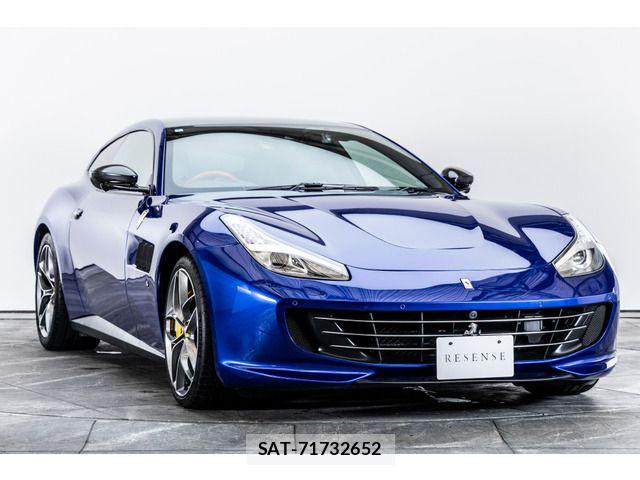 Ferrari GTC4 2019-12 7392126-5