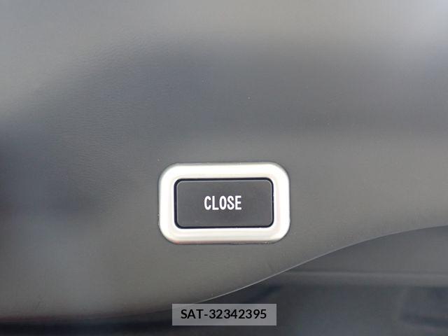 Ferrari GTC4 2020-01 8073733-26