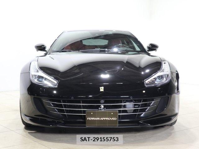 Ferrari GTC4 2020-03 8870970-1