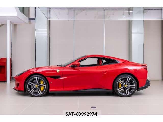 Ferrari Portofino 2019-02 7218410-10