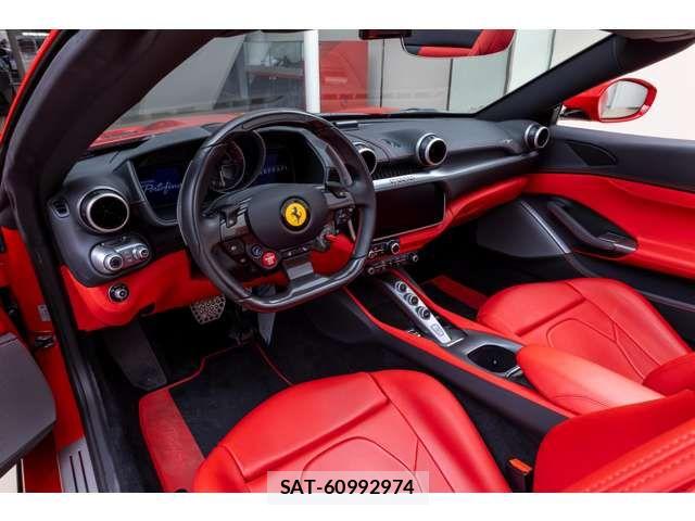 Ferrari Portofino 2019-02 7218410-15