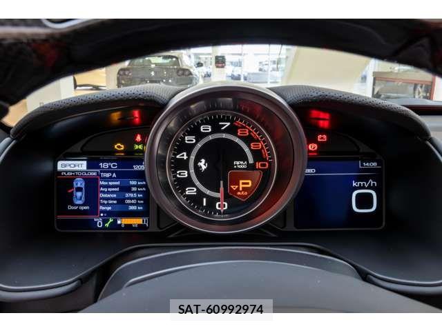 Ferrari Portofino 2019-02 7218410-18
