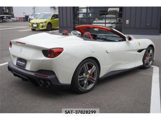 Ferrari Portofino 2020-04 8158412-11