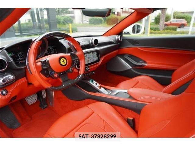 Ferrari Portofino 2020-04 8158412-15