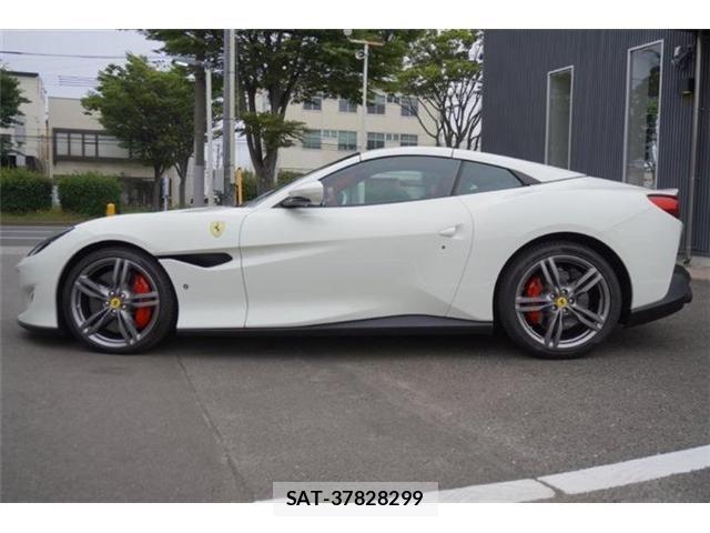 Ferrari Portofino 2020-04 8158412-3