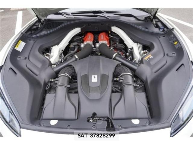 Ferrari Portofino 2020-04 8158412-8