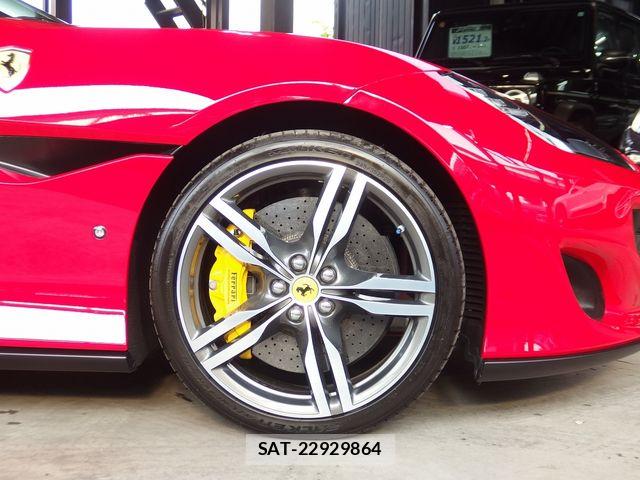Ferrari Portofino 2021-02 8666128-10