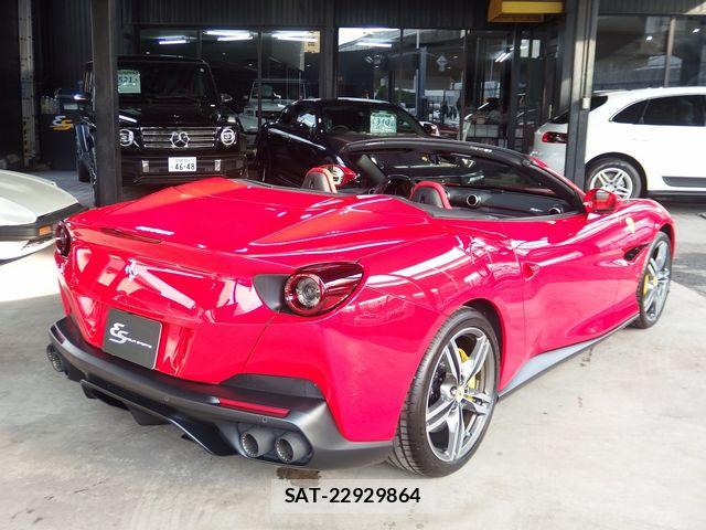 Ferrari Portofino 2021-02 8666128-17