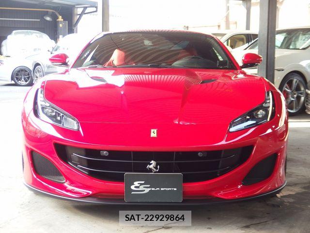 Ferrari Portofino 2021-02 8666128-3