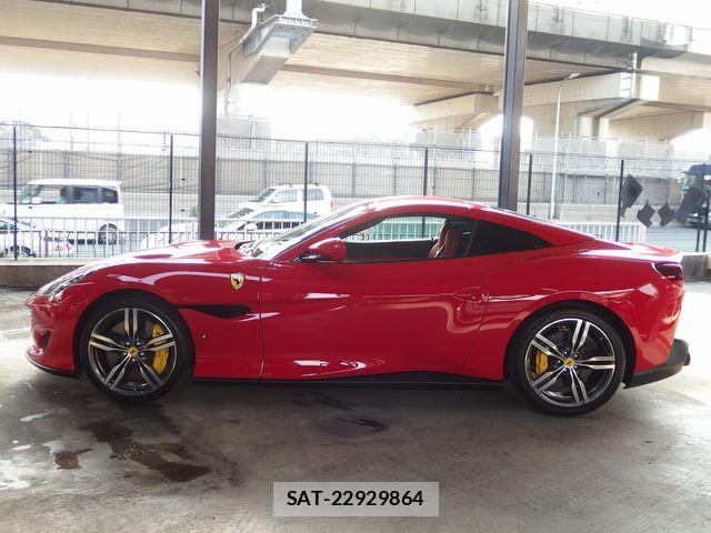 Ferrari Portofino 2021-02 8666128-8
