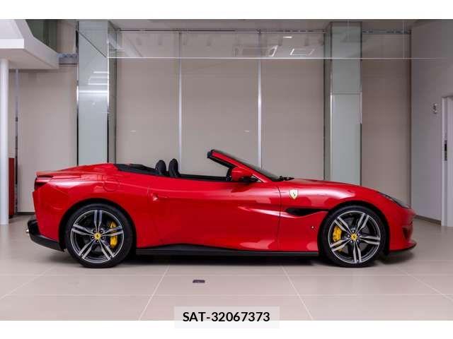 Ferrari Portofino 2020-07 7218413-6