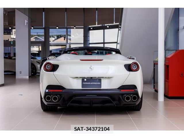Ferrari Portofino 2020-02 7218411-9