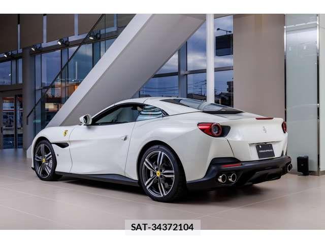 Ferrari Portofino 2020-02 7218411-10