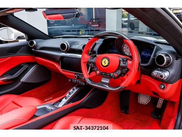 Ferrari Portofino 2020-02 7218411-1