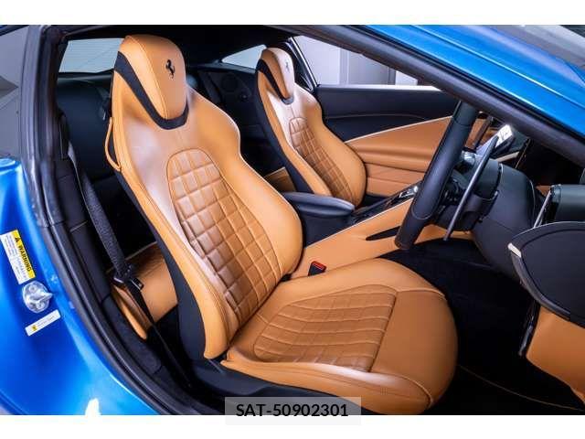 Ferrari Roma 2022-01 7218412-18