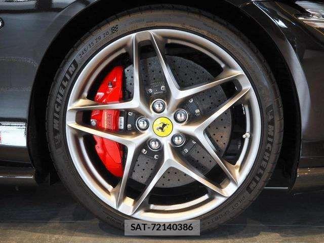 Ferrari Roma 2022-04 7327017-7