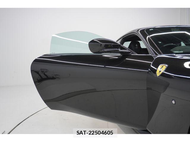 Ferrari Roma 2023-01 8099119-11