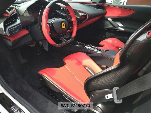 Ferrari SF90 Stradale 2022-03 1055781-12