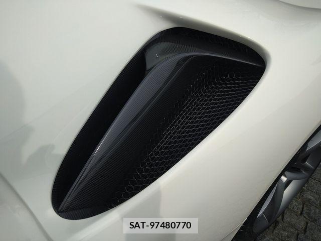 Ferrari SF90 Stradale 2022-03 1055781-7