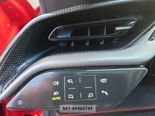 Ferrari SF90 Stradale 2021-04 1445509-18