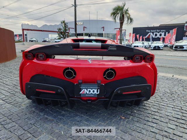 Ferrari SF90 Stradale 2021-04 1445509-5