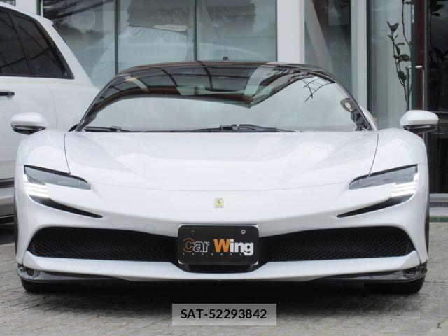 Ferrari SF90 Stradale 2021-09 8365886-2