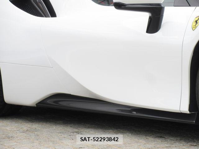 Ferrari SF90 Stradale 2021-09 8365886-7