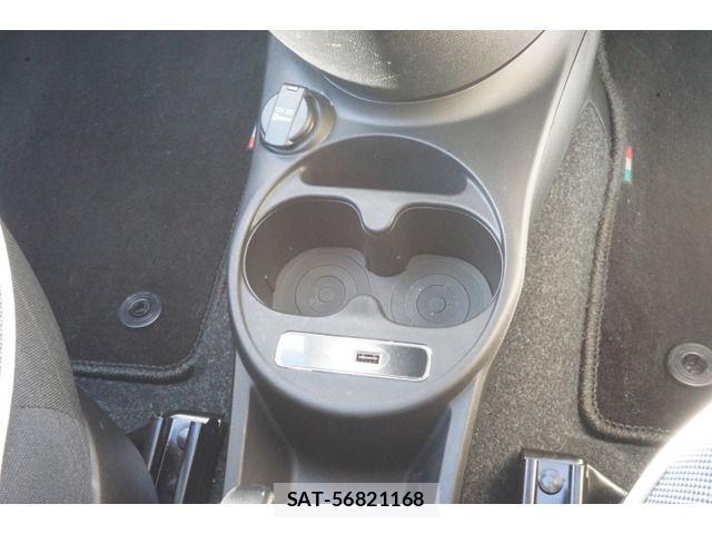 Fiat 500 2020-02 1472393-16