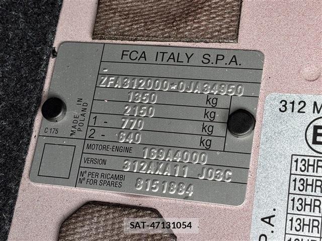 Fiat 500 2018-09 1659844-21