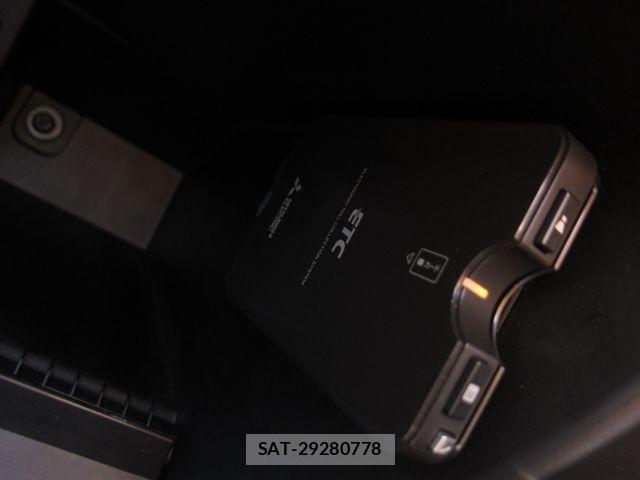 Fiat 500 2018-04 6905011-16