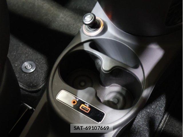 Fiat 500 2018-04 7058496-23
