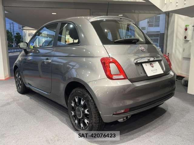 Fiat 500 2021-10 7250768-1