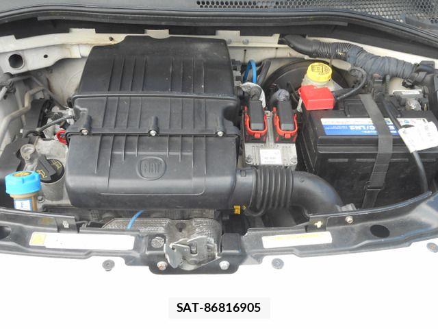 Fiat 500 2010-11 7357729-14