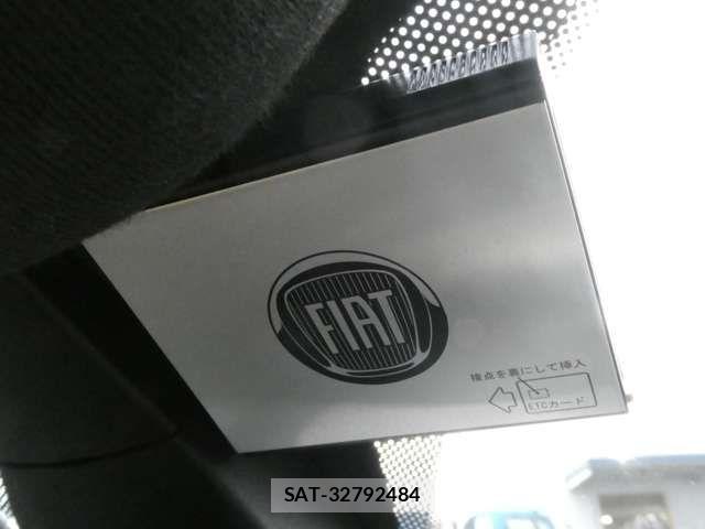 Fiat 500 2011-10 7500541-4