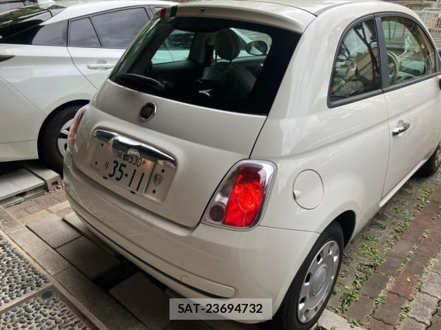 Fiat 500 2011-08 7876435-2