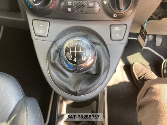 Fiat 500 2012-04 7961586-20