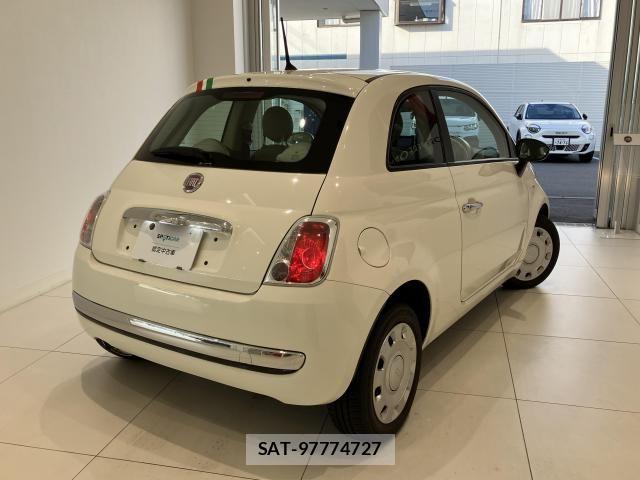 Fiat 500 2014-09 8207500-1