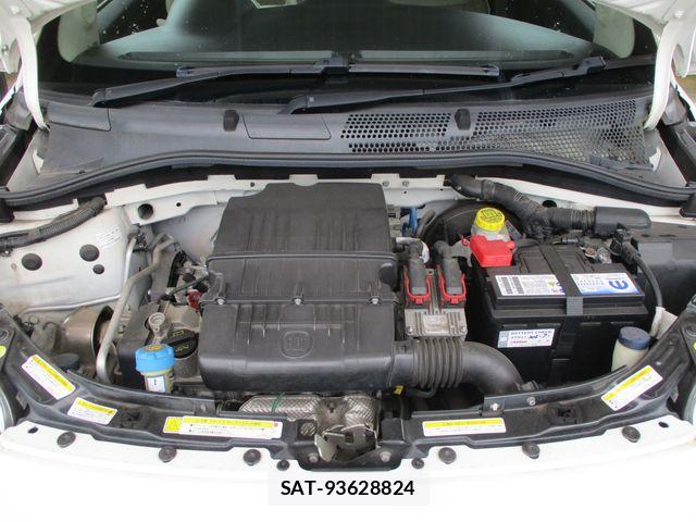 Fiat 500 2017-10 8245180-14