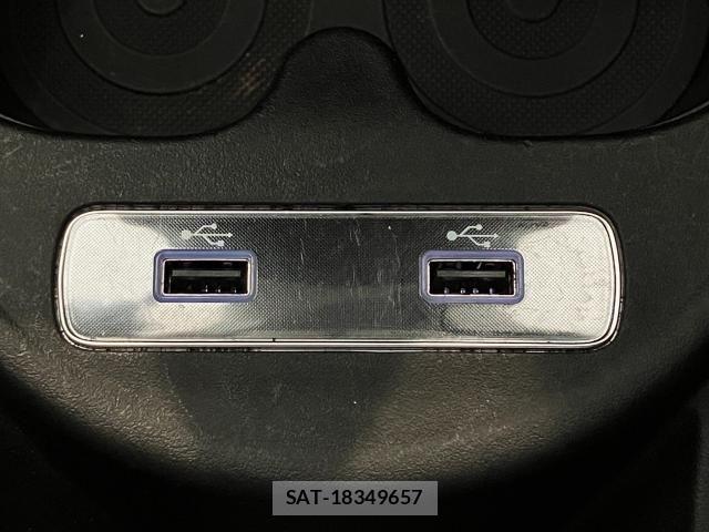 Fiat 500 2023-11 8365888-12