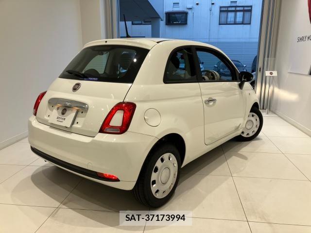 Fiat 500 2023-11 8412351-2