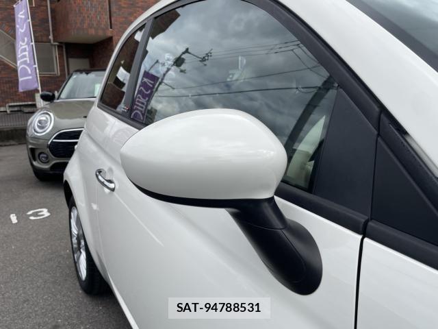 Fiat 500 2017-10 6716124-25