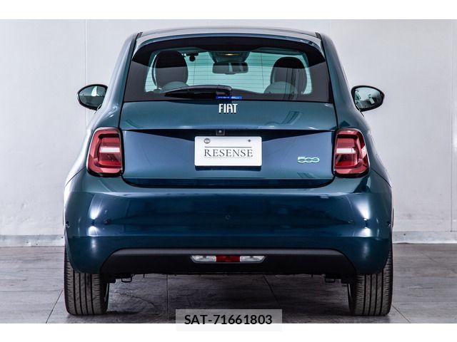Fiat 500e 2022-09 4591965-10