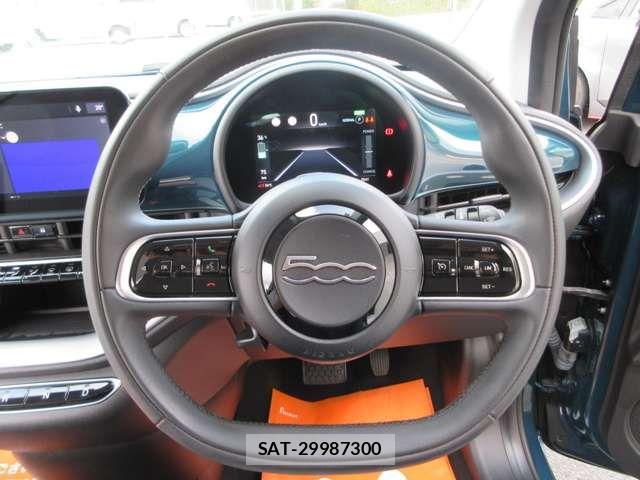 Fiat 500e 2022-06 6791021-12