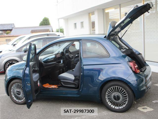 Fiat 500e 2022-06 6791021-20