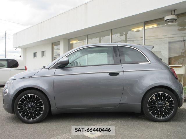 Fiat 500e 2023-12 7876437-6