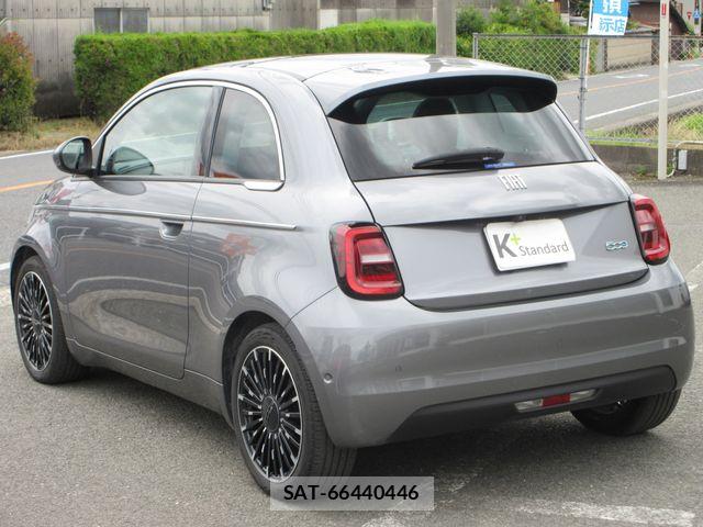 Fiat 500e 2023-12 7876437-7