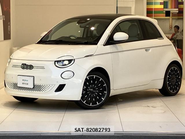 Fiat 500e 2016-11 8158414-23