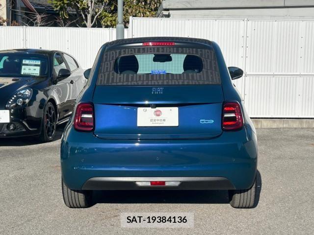 Fiat 500e 2023-10 6905016-6