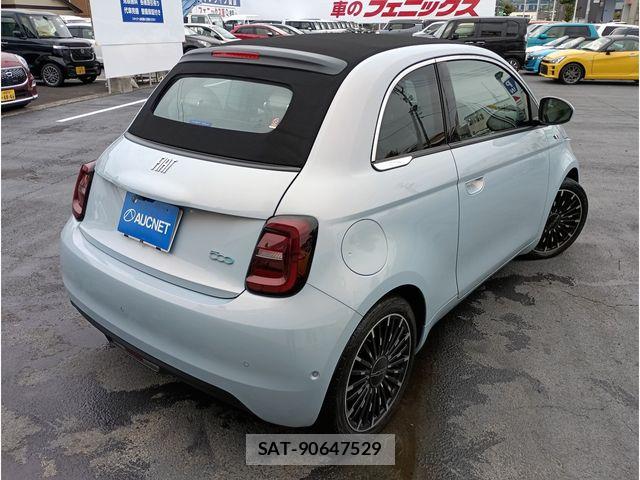 Fiat 500e 2022-06 7723290-2