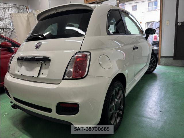 Fiat 500 2013-06 8829024-8